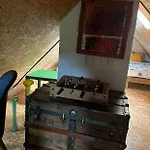 Pod Lesem Apartment